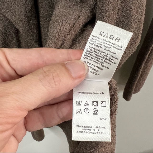 Barefoot Dreams Cozy Chic Lite Island Wrap - Picture 8 of 11